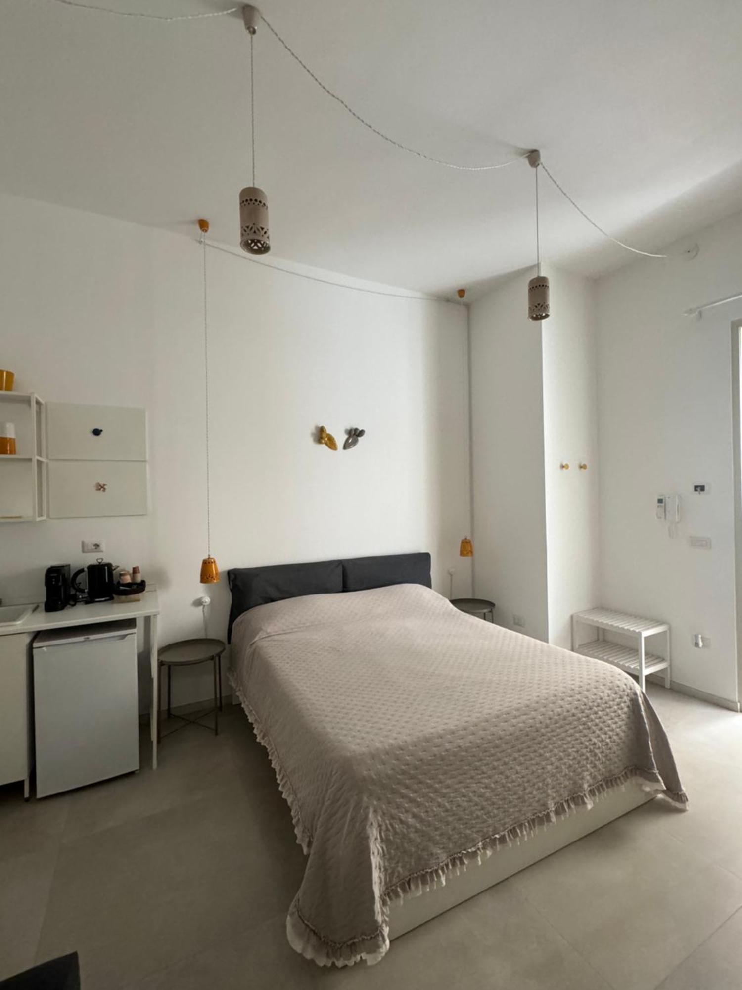 Zefiro Suites Lecce Bagian luar foto